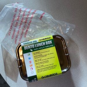 Bento lunch box never used